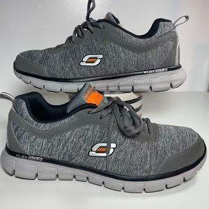 Skechers Flexi Foam sneakers shoes size 8.5